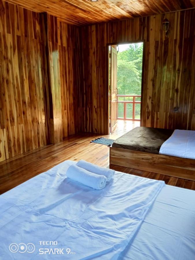 Eco Farm Stay And Hostel Nongkhiaw Kültér fotó