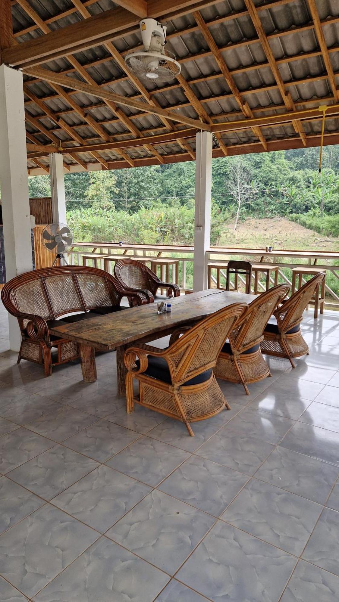 Eco Farm Stay And Hostel Nongkhiaw Kültér fotó